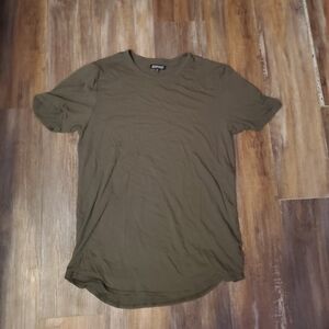 Green Short Sleeve Tee with Modern Casual Fit